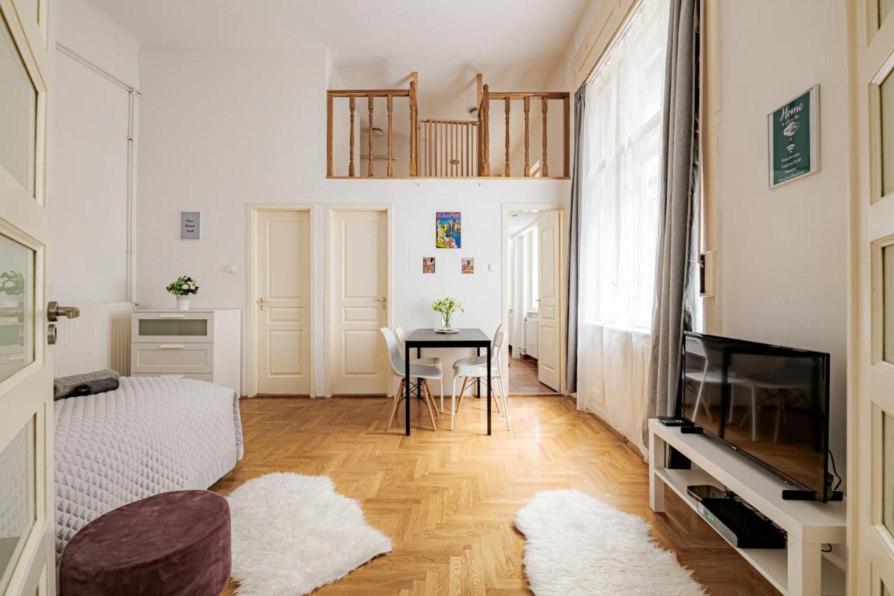 Vintage Home Next To Central Market Hall Budapest Ngoại thất bức ảnh